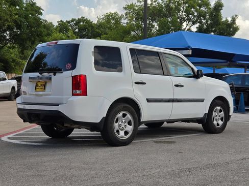 Used 2015 Honda Pilot LX image 3