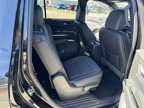 Certified 2025 Chevrolet Traverse LT w/ Driver Confidence Package AWD/4WD image 27