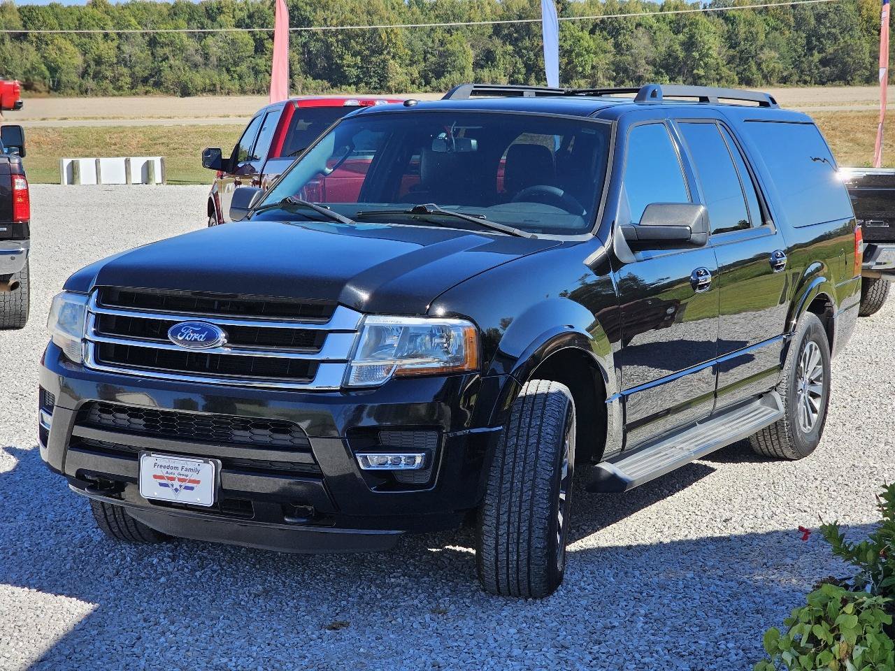 Used 2017 Ford Expedition EL XLT w/ Equipment Group 202A AWD/4WD image 4