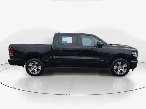 Used 2024 RAM 1500 Laramie AWD/4WD image 5