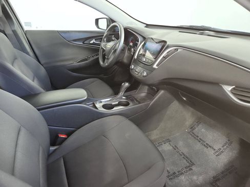 Used 2020 Chevrolet Malibu LS FWD image 29