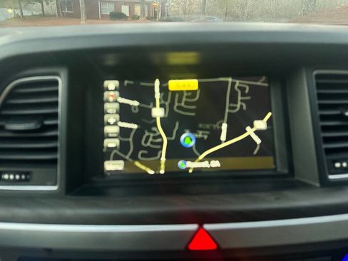 Used 2015 Hyundai Genesis 5.0 image 35