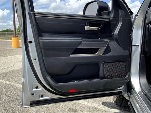 Used 2022 Toyota Tundra SR5 image 21