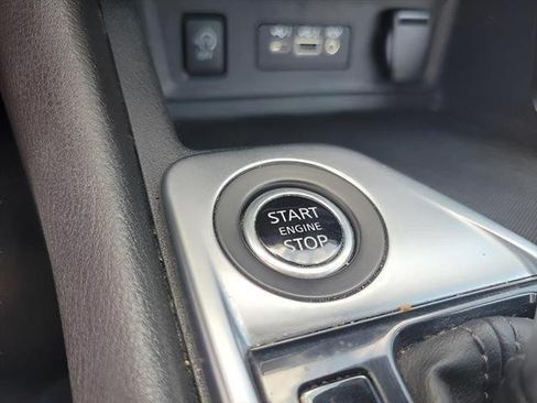 Used 2024 Nissan Sentra SV FWD image 24