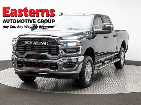 Used 2026 RAM 2500 Big Horn AWD/4WD image 1