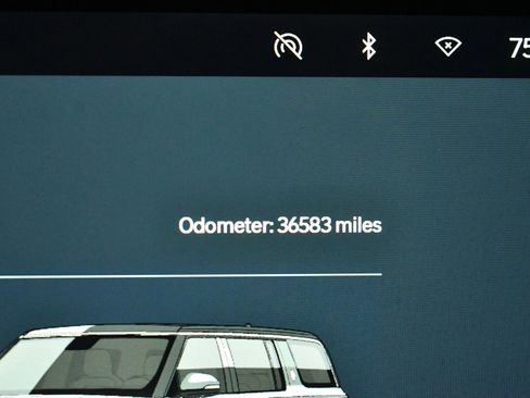 Used 2022 Rivian R1S Launch Edition image 30