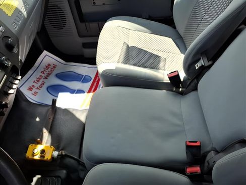 Used 2016 Ford F450 XL w/ Power Equipment Group image 12