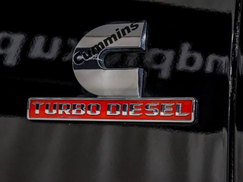 Used 2021 RAM 2500 Limited AWD/4WD image 44