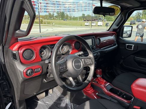 Used 2021 Jeep Gladiator Sport w/ Trailer Tow Package AWD/4WD image 13