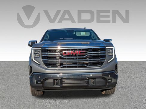 Used 2023 GMC Sierra 1500 SLT w/ SLT Premium Plus Package image 28