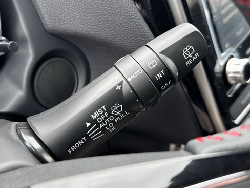 New 2026 Mitsubishi Outlander Sport LE AWD/4WD image 17