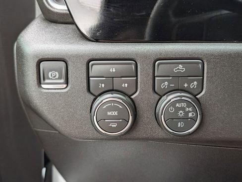 Certified 2025 Chevrolet Silverado 2500 LT w/ Convenience Package AWD/4WD image 13