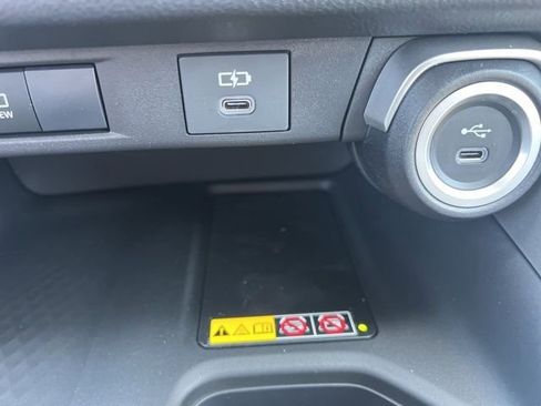 New 2026 Toyota Grand Highlander FWD image 34