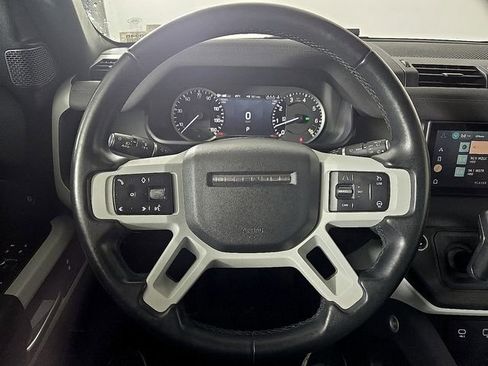 Used 2023 Land Rover Defender 90 SE image 20