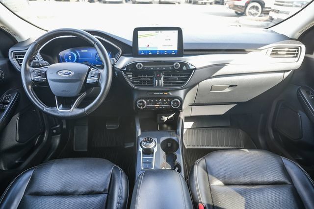 Used 2021 Ford Escape Titanium AWD/4WD image 14