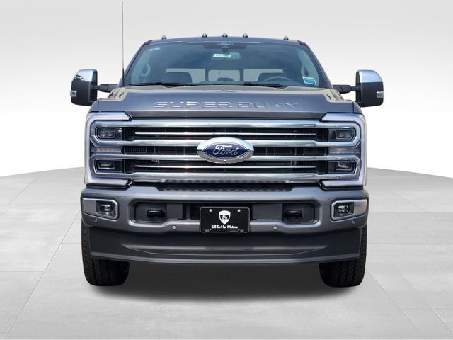 New 2026 Ford F350 Platinum w/ Platinum Plus Package AWD/4WD image 2