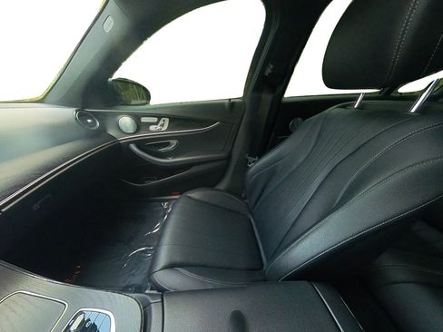 Used 2019 Mercedes-Benz E 450 E 450 image 41
