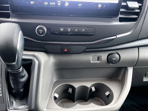 New 2026 Ford Transit 250 148 Medium Roof RWD image 22