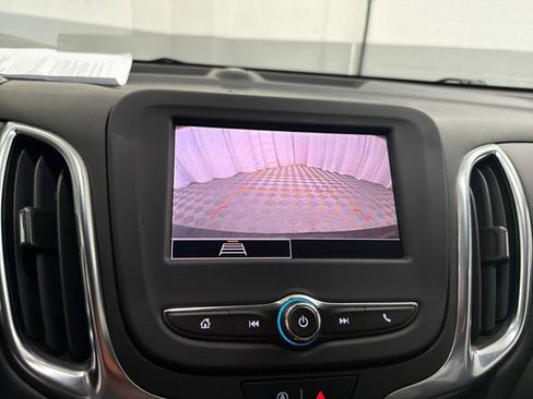 Used 2022 Chevrolet Equinox LT FWD image 21