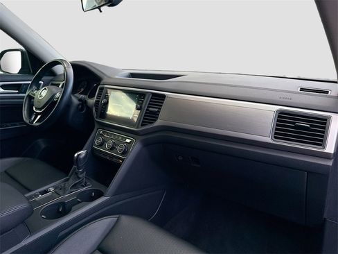 Used 2019 Volkswagen Atlas SE image 31