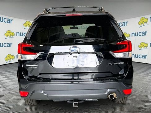 Used 2022 Subaru Forester Limited image 7