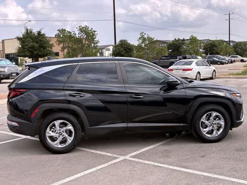 Used 2023 Hyundai Tucson SE FWD image 7