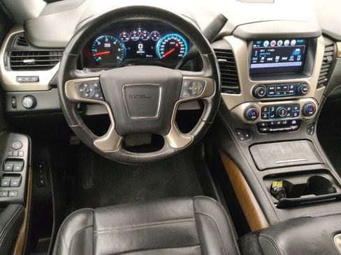 Used 2019 GMC Yukon XL Denali w/ Open Road Package image 22
