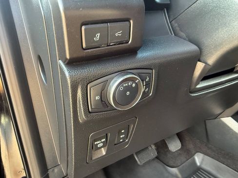 Used 2020 Ford Expedition Max Limited w/ Equipment Group 303A AWD/4WD image 28
