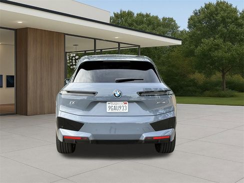 Certified 2023 BMW iX xDrive50 w/ Sport Package image 9