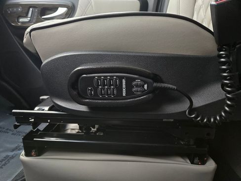 Used 2023 Mercedes-Benz Sprinter 3500 w/ Parking Package image 41