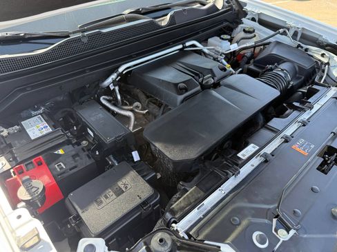 Used 2025 Chevrolet Colorado Trail Boss AWD/4WD image 41