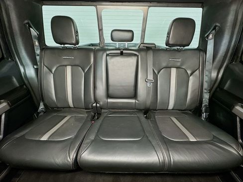 Used 2019 Ford F150 Platinum w/ Equipment Group 701A Luxury AWD/4WD image 13