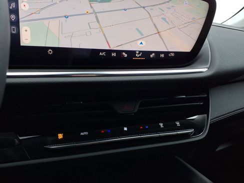 New 2026 Buick Envision Preferred image 17