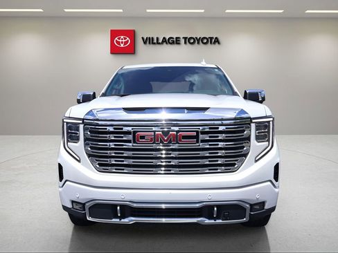 Used 2024 GMC Sierra 1500 Denali w/ Technology Package AWD/4WD image 8