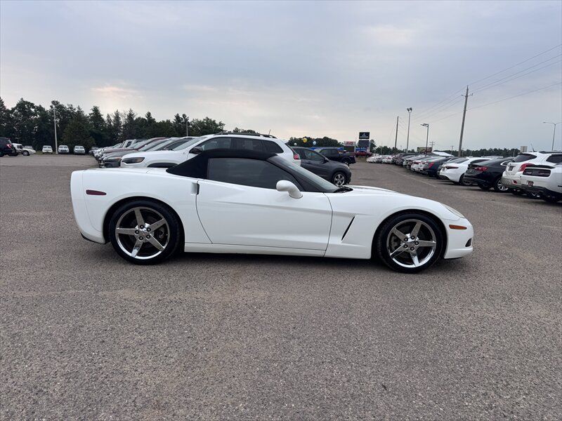Used 2007 Chevrolet Corvette Convertible w/ Preferred Equipment Group RWD image 5