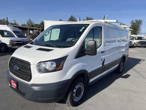 Used 2015 Ford Transit 250 130 Low Roof image 2