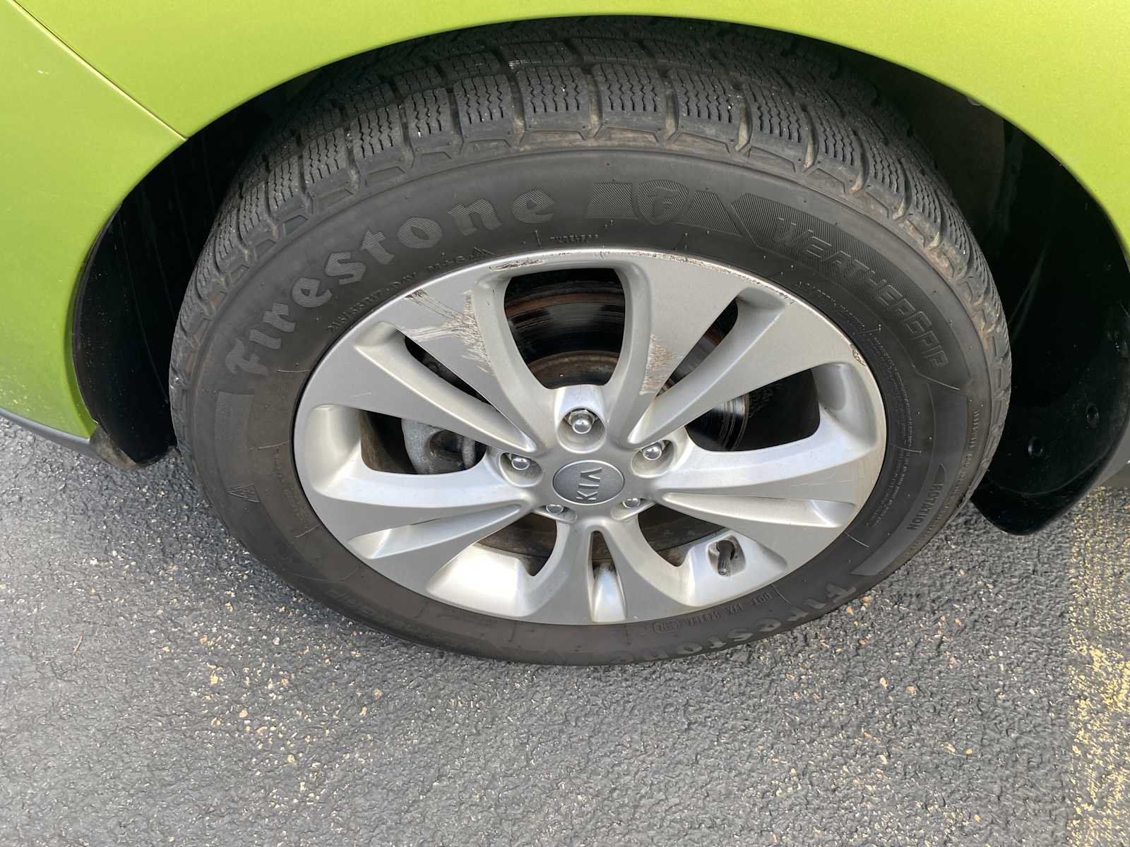 Used 2016 Kia Soul + FWD image 32