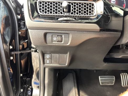Certified 2024 Honda Civic Sport image 14