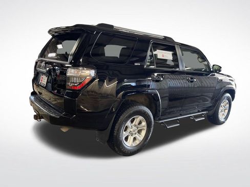 Certified 2021 Toyota 4Runner SR5 Premium w/ Moonroof Package AWD/4WD image 5