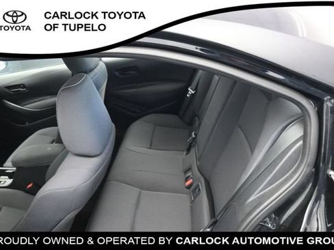 Used 2025 Toyota Corolla LE FWD image 26
