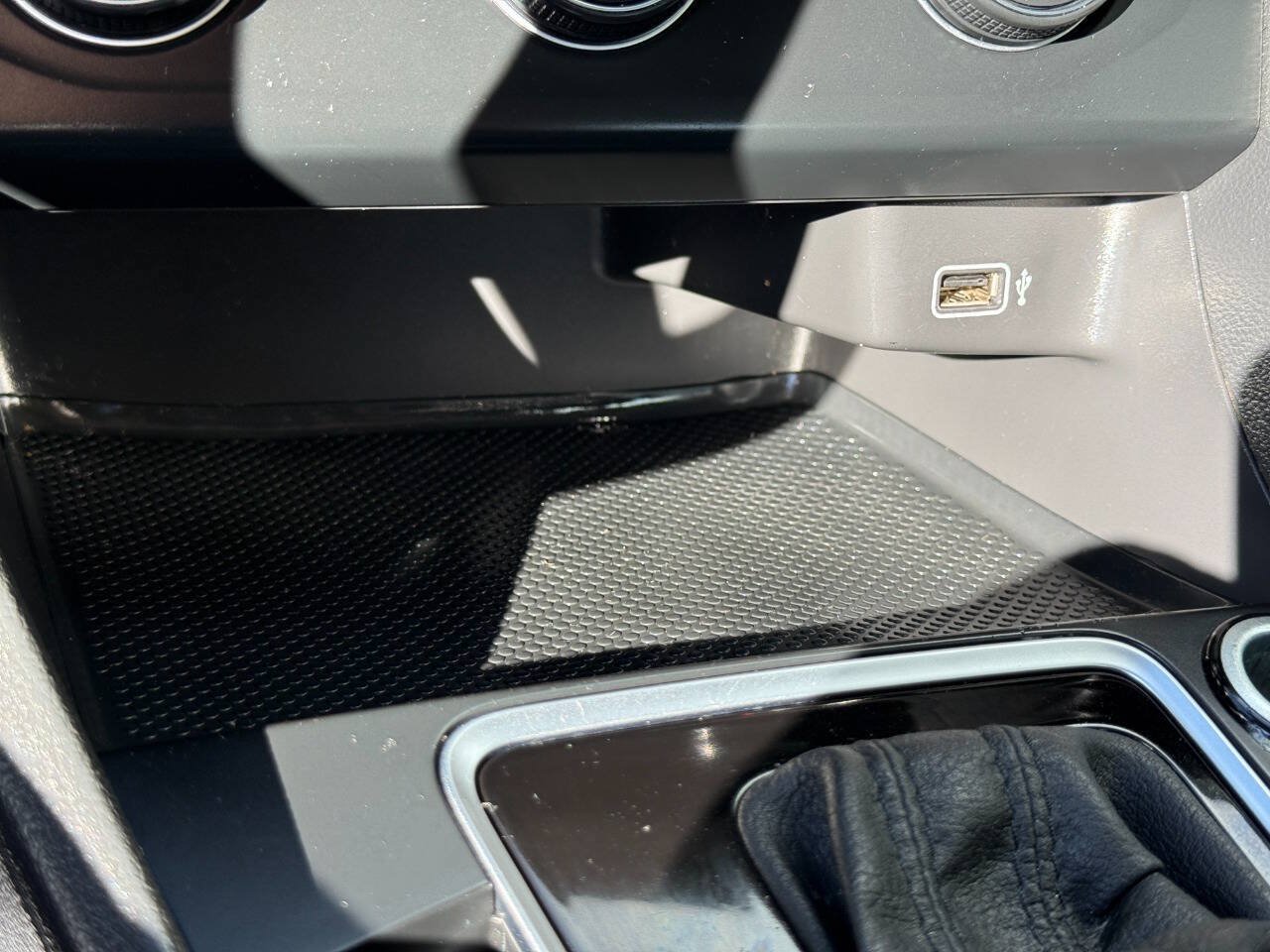 Used 2019 Volkswagen Jetta SE FWD image 23