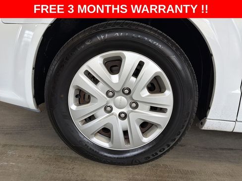 Used 2017 Dodge Grand Caravan SE image 10