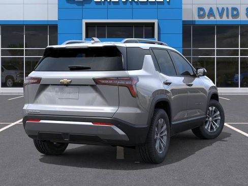 New 2026 Chevrolet Equinox LT w/ Convenience Package II FWD image 21