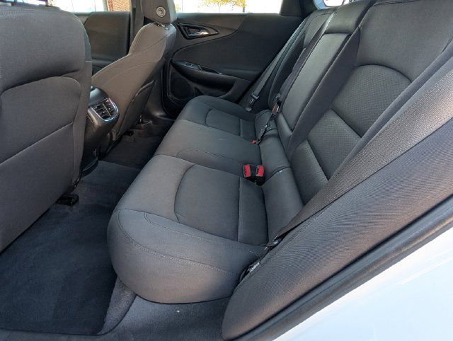 Used 2023 Chevrolet Malibu LT w/ Driver Confidence Package FWD image 19