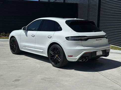 New 2026 Porsche Macan GTS AWD/4WD image 3