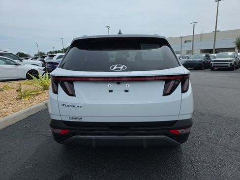Certified 2024 Hyundai Tucson Limited FWD image 14