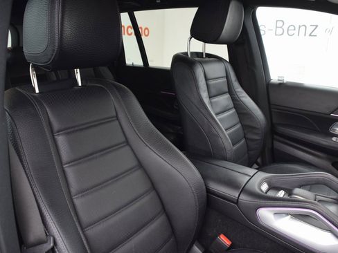 Certified 2022 Mercedes-Benz GLS 450 4MATIC image 16