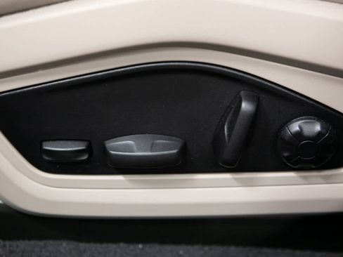 Certified 2024 Porsche Taycan image 17