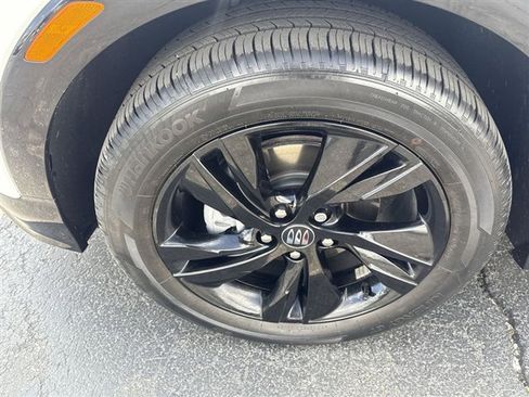 Certified 2025 Buick Encore GX Sport Touring w/ Advanced Technology Package FWD image 31