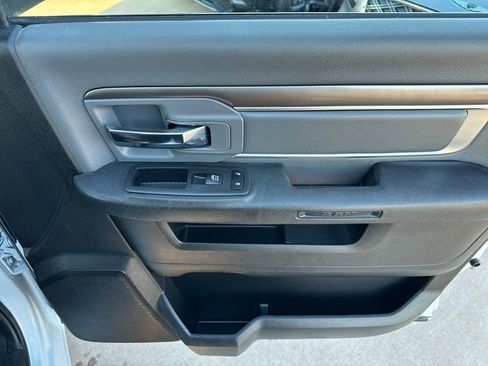 Used 2023 RAM 1500 Classic SLT w/ Electronics Group image 18